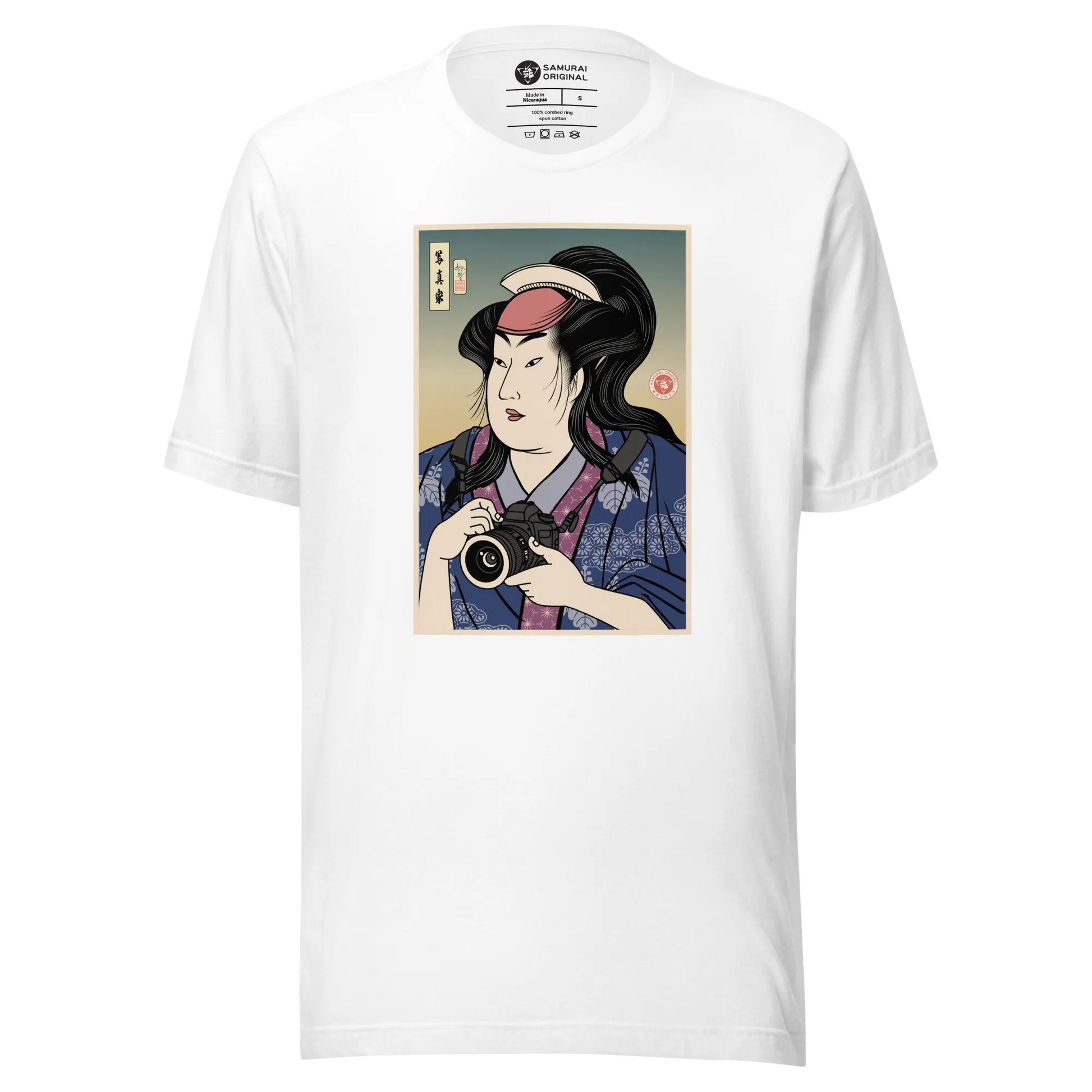 Onna Bugeisha Photographer Camera Japanese Ukiyo-e Unisex T-Shirt - Samurai Original